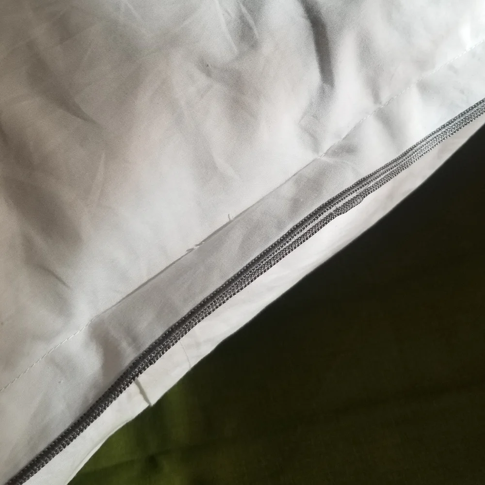 RESTORATION HARDWARE LUMBAR SHAM Italian tipped stitch white gray nwot